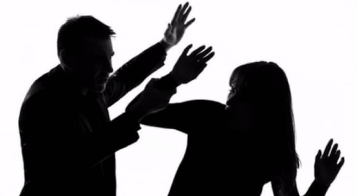 خلفا ورائهما 3 أطفال .. انتحار زوج تسبب في موت زوجته