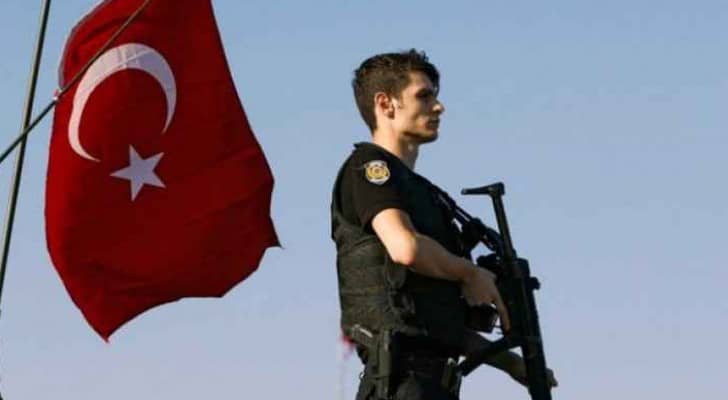 احتمالية تمديد حالة الطوارىء في تركيا