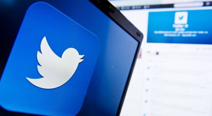 شركة تويتر تعتزم تسريح نحو 300 موظف