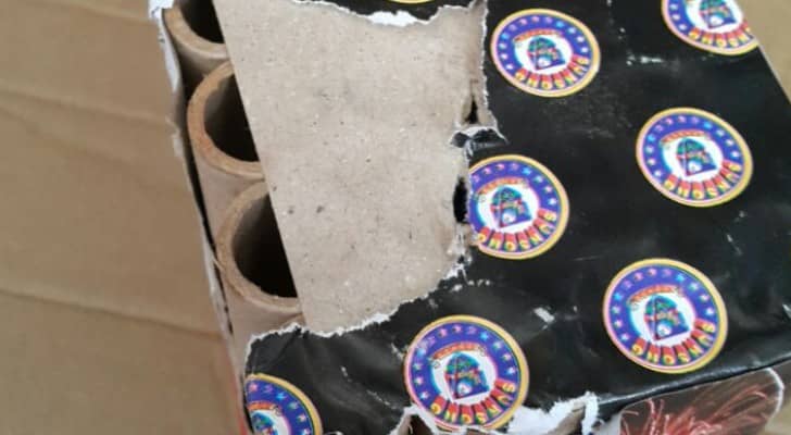 جمارك العقبة تضبط تهريب العاب نارية 