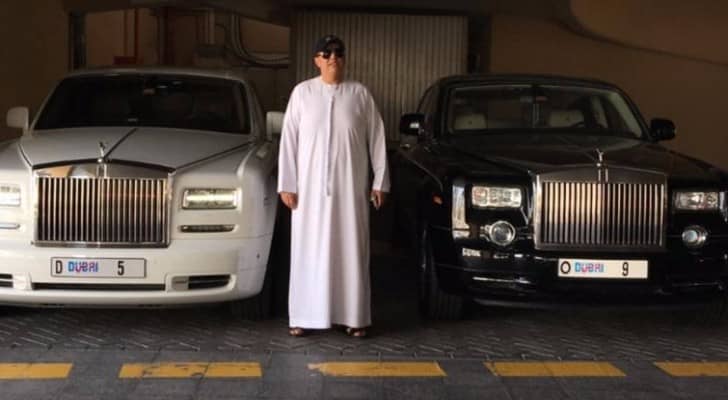صاحب السيارات الفارهة في دبي 