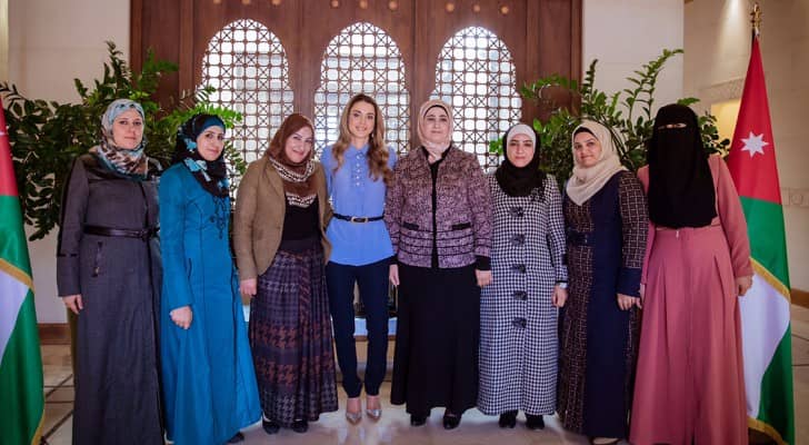 جلالة الملكة رانيا العبدالله برفقة سيدات من معان