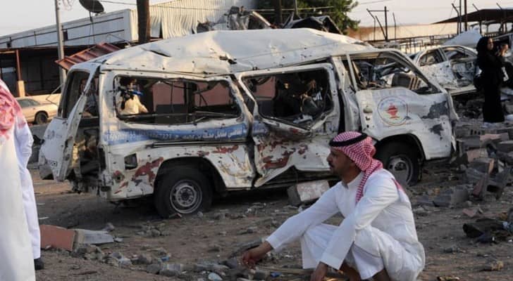 صورة أرشيفية لأضرار بالسعودية خلفتها قذائف من المتمردين في اليمن