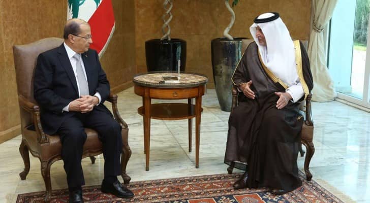 جانب من لقاء الوفد السعودي بالرئيس اللبناني ميشال عون 