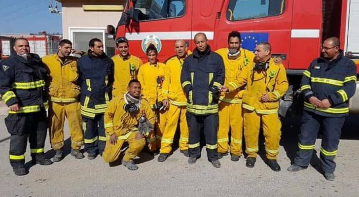 الدفاع المدني الفلسطيني برفقة جيش الاحتلال
