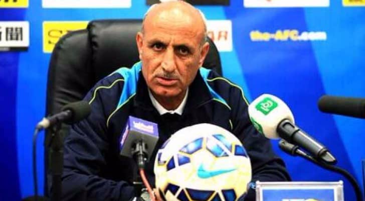  المدير الفني لفريق نادي البقعة لكرة القدم عيسى الترك