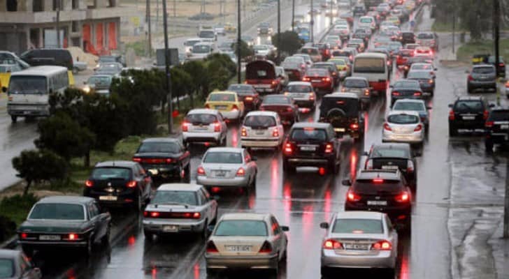 جانب من أزمة السير الخانقة في شوارع عمان