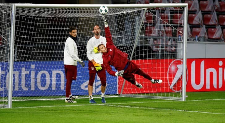 حارس المنتخب الألماني لكرة القدم مانويل نوير