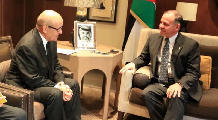 الأمير فيصل يلتقي وزير الدفاع الفرنسي