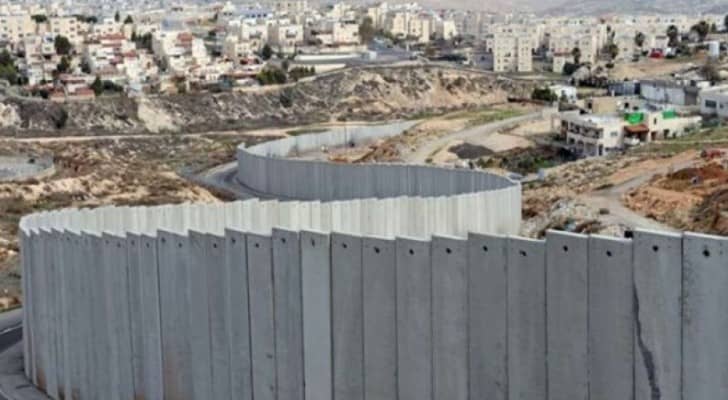 شخصيات أمنية إسرائيلية تطلق حملة الانفصال عن الفلسطينيين عيشة مؤتمر باريس للسلام