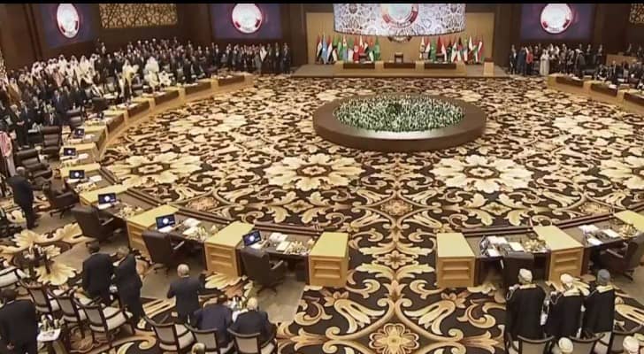 اجتماع القمة العربية في البحر الميت