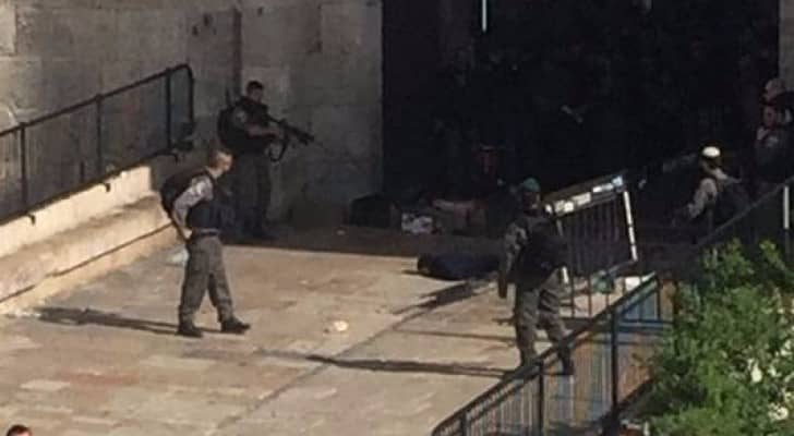 اصابة فتاة بنيران الاحتلال في القدس المحتلة 