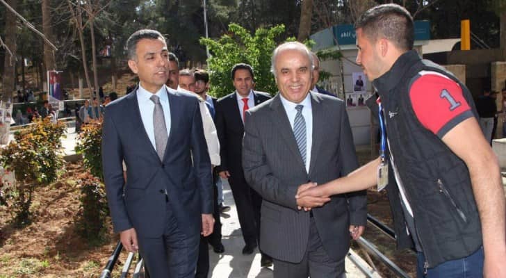 رئيس الجامعة الاردنية الدكتور عزمي محافظة 