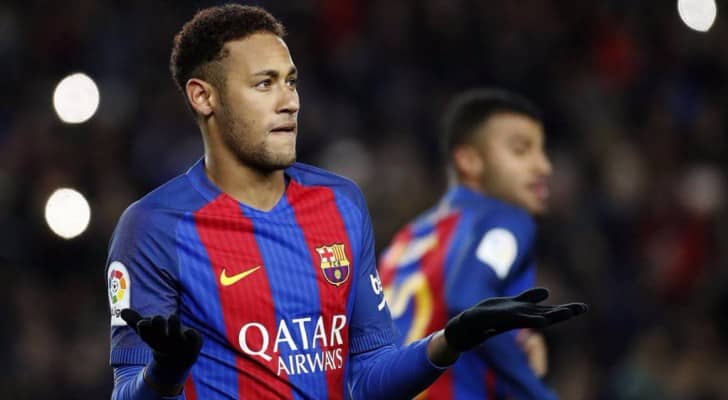 نيمار دا سيلفا نجم النادي الكتالوني برشلونة