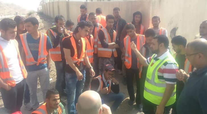 عاملو "العقبة للنقل" يعودون للعمل