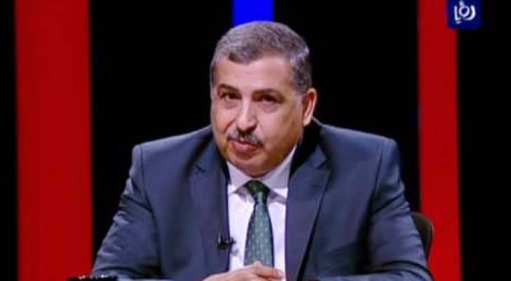 وزير العمل علي ظاهر الغزاوي