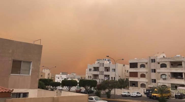 الصور للعاصفة 