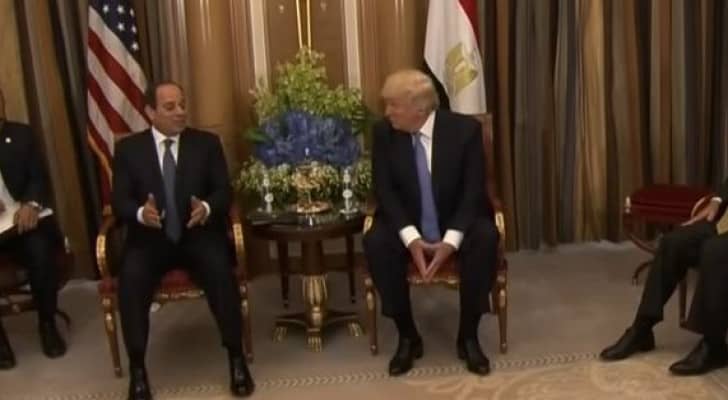 من خلال اللقاء