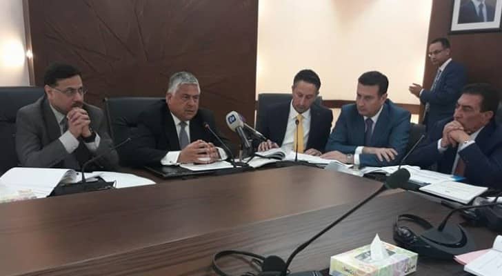 صورة خلال الاجتماع