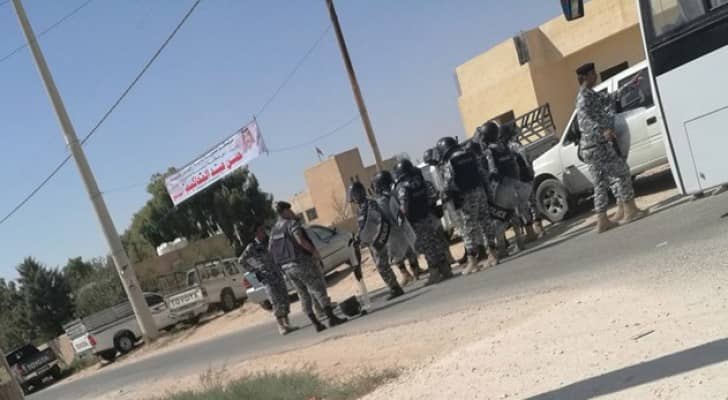 الأمن يتعامل مع اعتداء على الصناديق بمنطقة الموقر 