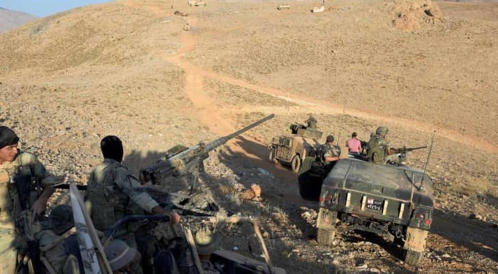 قوات لبنانية في المعركة