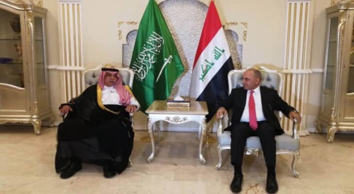 وزير التخطيط العراقي مجتمعا مع وزير التجارة السعودي