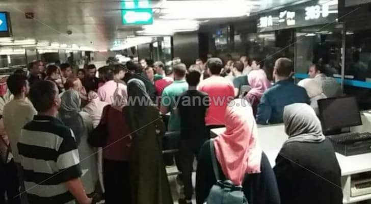 مسافرون مع 'دالاس' عالقون في تركيا