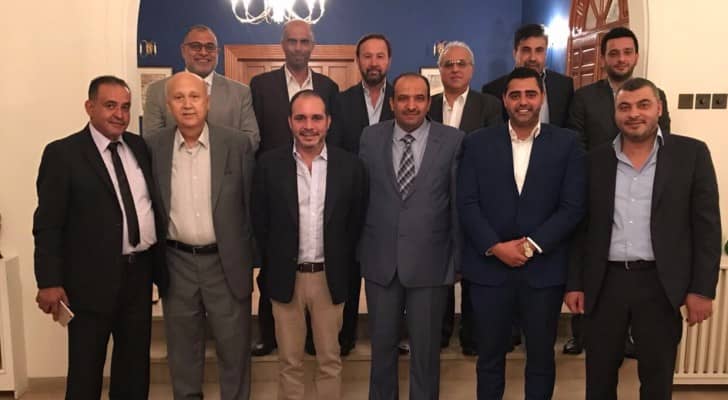 جانب من لقاء الأمير علي أندية المحترفين