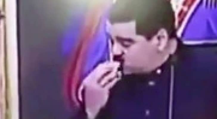 من الفيديو