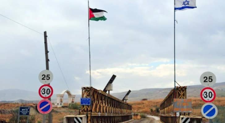 الحدود الأردنية - والجانب الفلسطيني المحتل