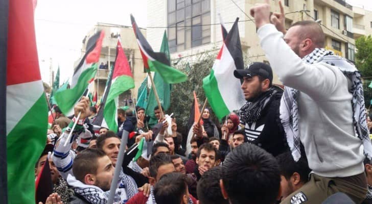 جانب من اعتصام اللبناني قرب السفارة الأمريكية 