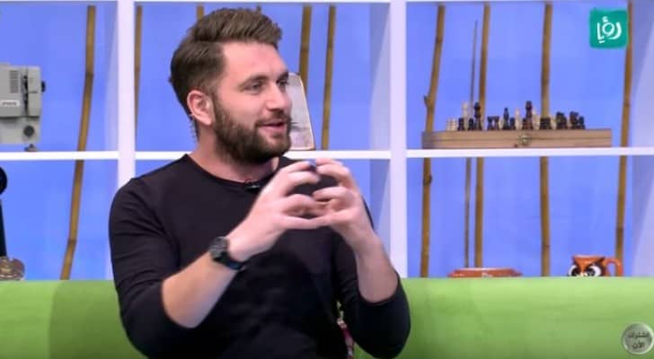 من الفيديو