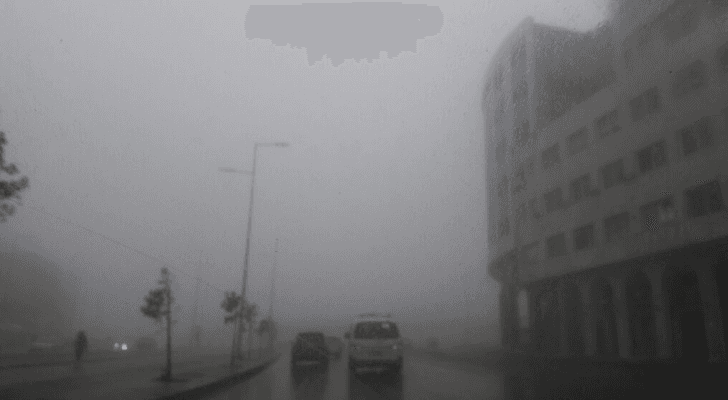 الضباب في العاصم عمان