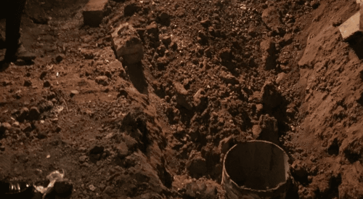 ضبط بئر مخالف داخل مزرعة في حوارة اربد