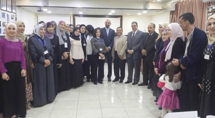 فعاليات الجلسة الحوارية ومعرض "صيدلانيات مبدعات"