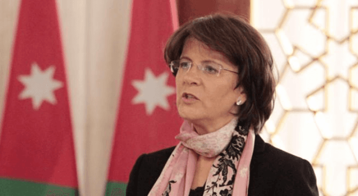 وزيرة السياحة والآثار لينا عناب