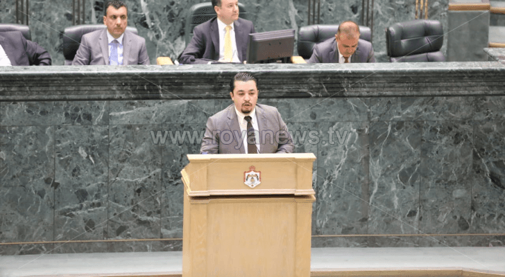 النائب اندريه حواري