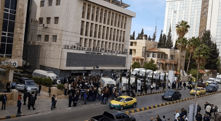بدء عملية الاقتراع في انتخابات غرف الصناعة
