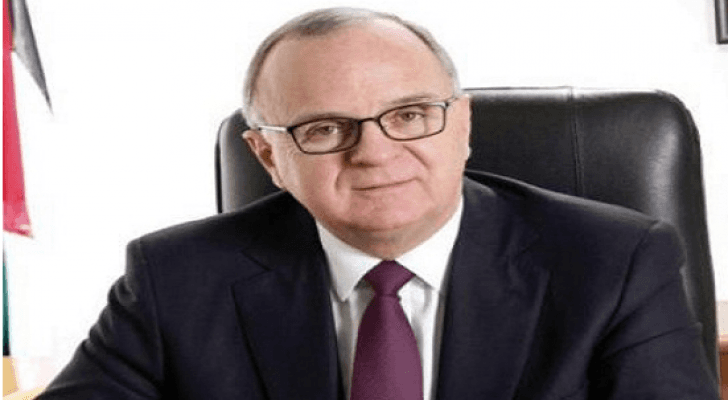 وزير العمل سمير سعيد