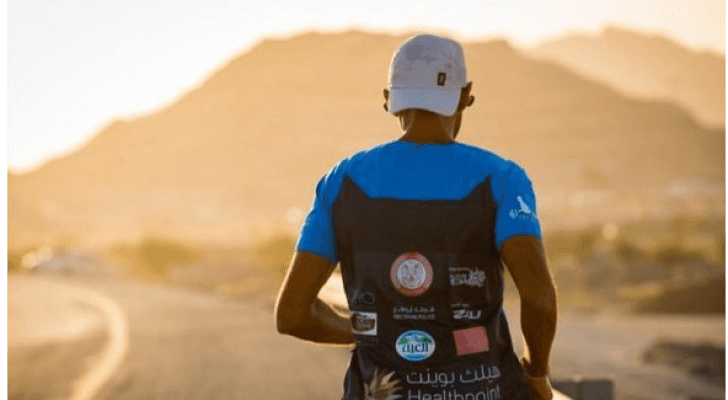 خلال ٣٠ يوم قضاها ركض من مسجد الشيخ زايد وحتى مكة المكرمة