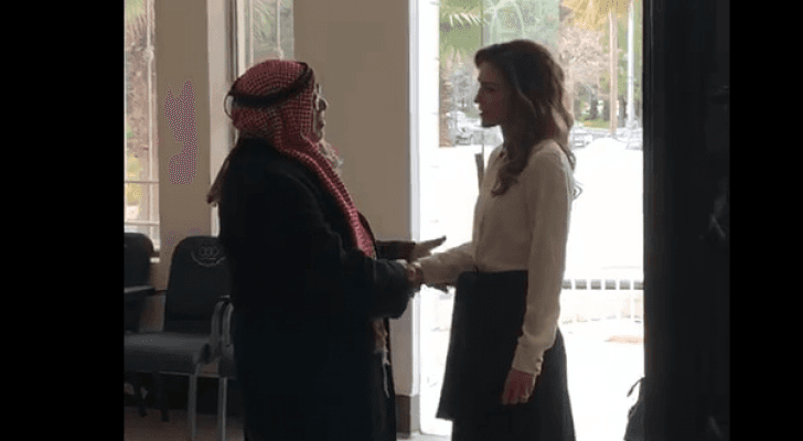 جلالة الملكة رانيا العبد الله تقدم واجب العزاء بالفنان نبيل المشيني