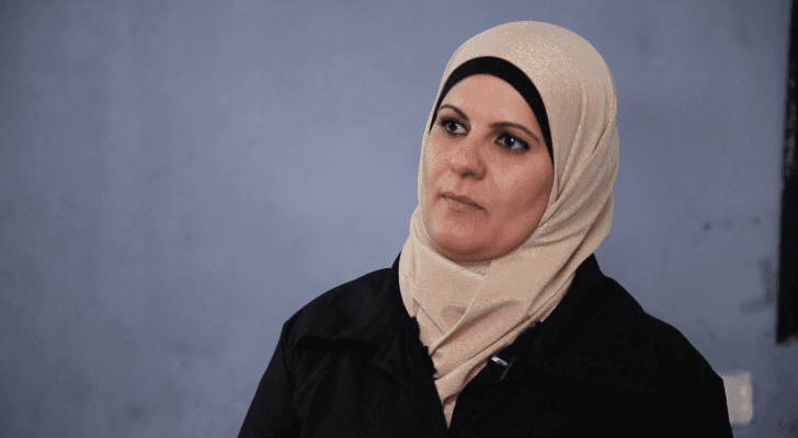 الأردنية بلقيس بني هاني تكسر ثقافة العيب وتتحدى الصعاب وتعمل في مهنة الميكانيك