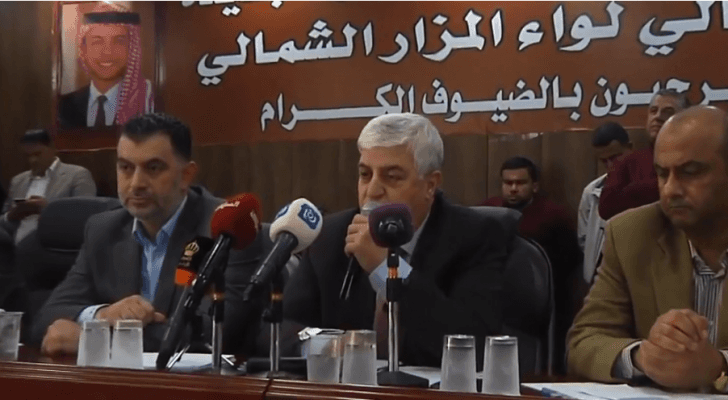 الفريق الحكومي يلتقي المتعطلين عن العمل في المزار الشمالي