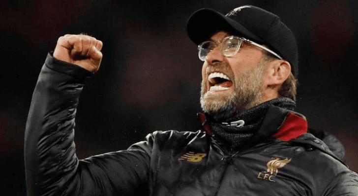 الفرحة على محيا مدرب ليفربول