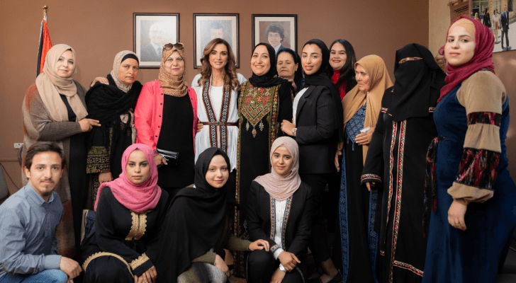 جنب من زيارة جلالة الملكة رانيا