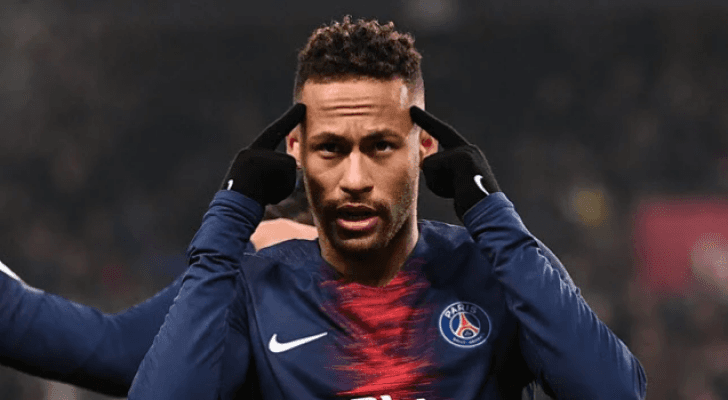 البرازيلي نيمار مهاجم باريس سان جيرمان