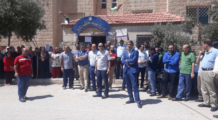 جانب من الوقفة الاحتجاجية