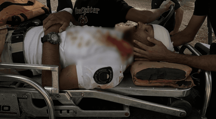 قوات الاحتلال تعتدي على حارس المسجد الأقصى مهند ادريس