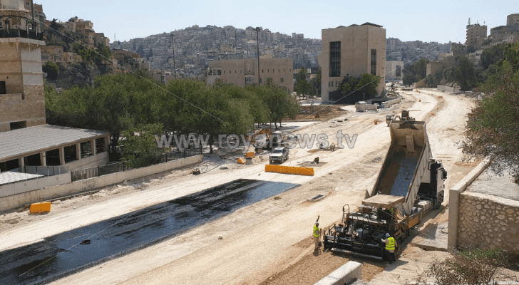 الأعمال الإنشائية ضمن مشروع الباص السريع بمنطقة رأس العين