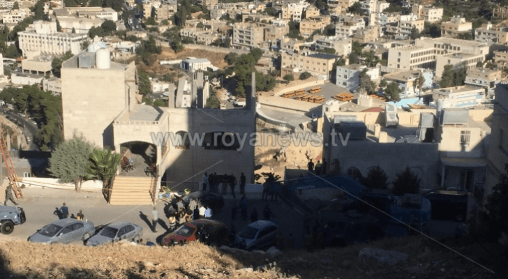 المنزل الذي تحصن به الإرهابيين
